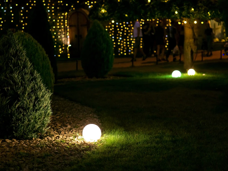 MeineWunschleuchte Garten Kugelleuchte Mit Erdspieß, 3m Kabel IP65 & Smarter LED, Ø38cm – Bild 7