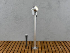 Konstsmide Massive Aluminium Sockelleuchte MONZA, Schwenkbar, 480 Lumen, IP44