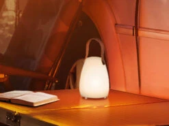 FHL Easy Outdoor Akku Tischlampe RUBY Mit Fernbedienung & RGB Höhe 16cm