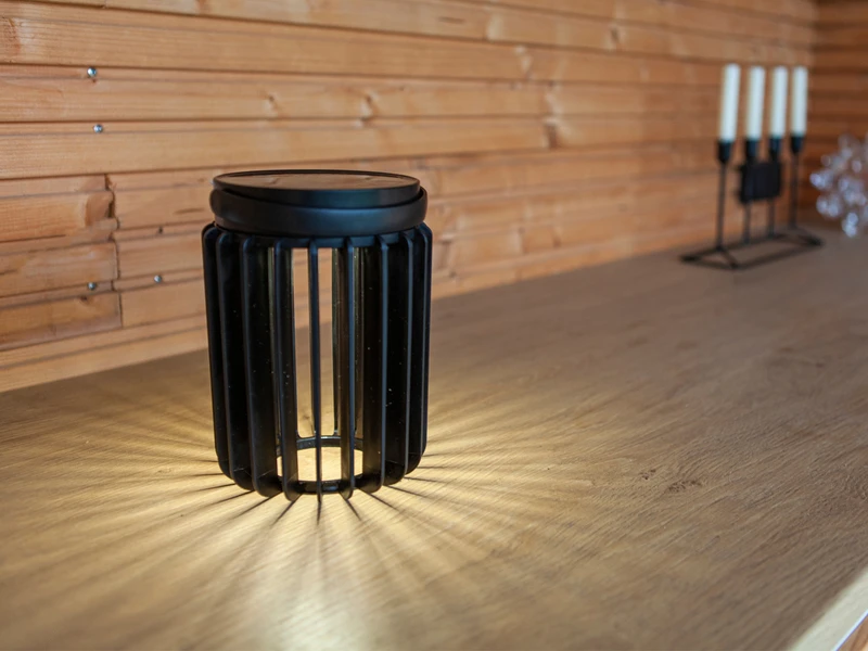 Lutec Solar LED Tischleuchte KOZY Schwarz, Dimmbar USB Anschluß, Ø14cm H18,6cm – Bild 3