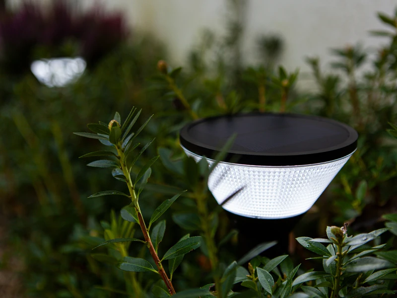 Lutec Solar LED Wegeleuchte KARLO 45cm, Bewegungsmelder & RGB Farbwechsel â Bild 9