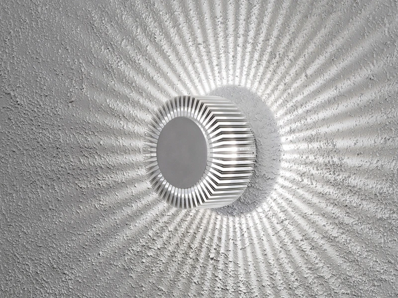 Konstsmide Wandleuchte MONZA Für Effektvolle Beleuchtung, 5W, IP54, Massives Aluminium
