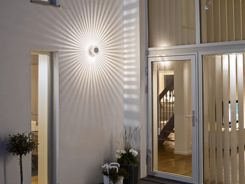 Konstsmide Wandleuchte MONZA Für Effektvolle Beleuchtung, 5W, IP54, Massives Aluminium – Bild 4